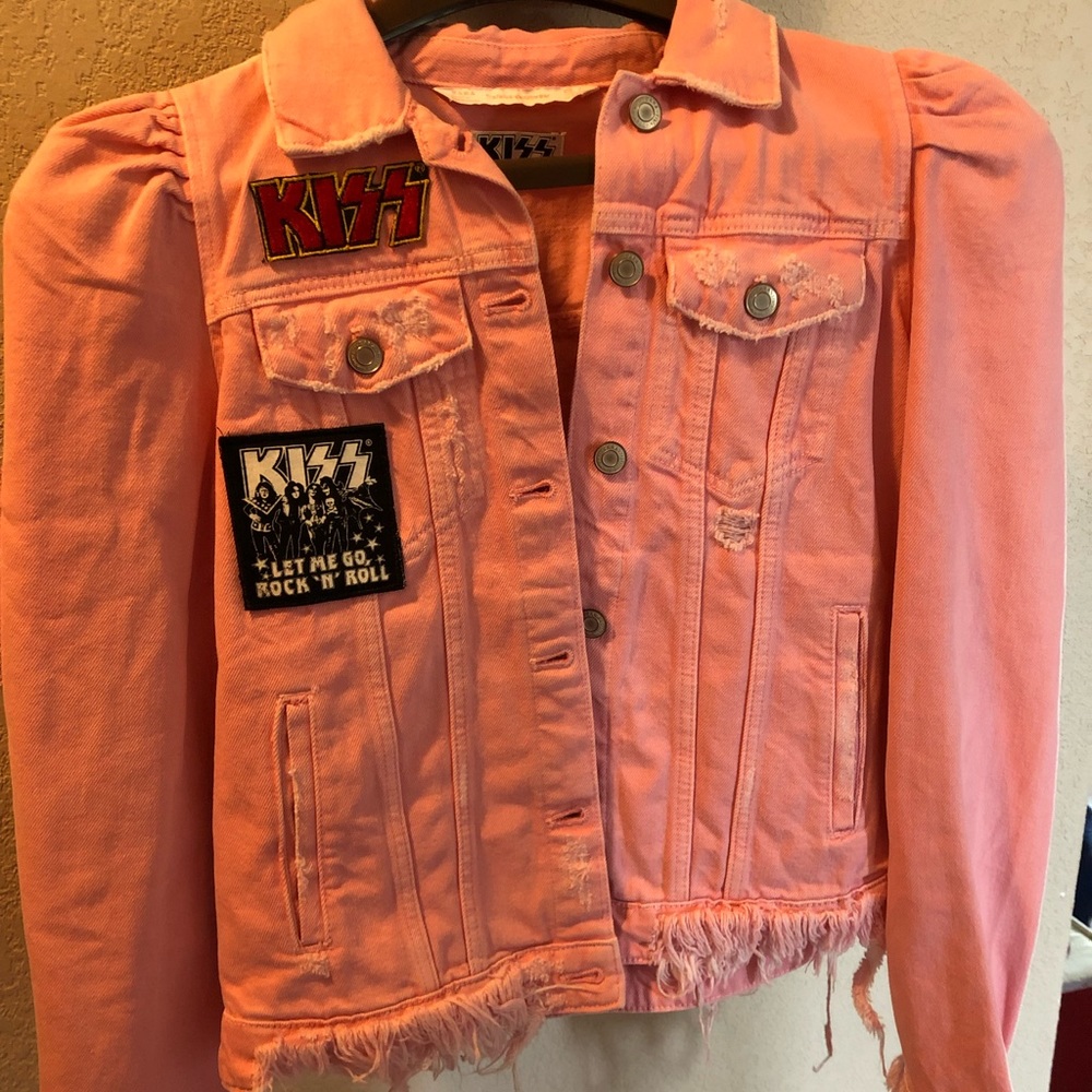 KISS jean jacked